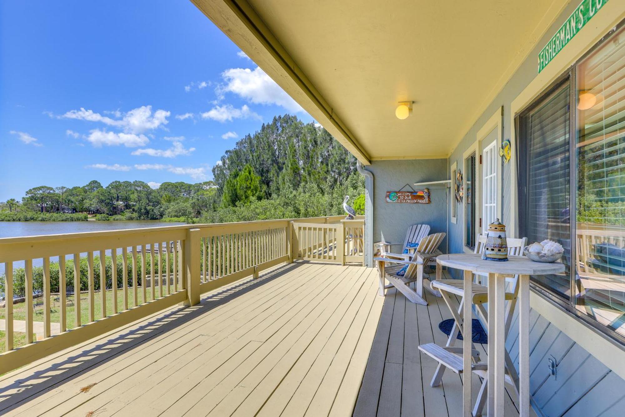 Waterfront Duplex With Dock And Views Near Town! Βίλα Cedar Key Εξωτερικό φωτογραφία